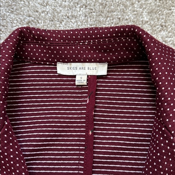 Skies Are Blue Maroon Textured Blazer - Picture 2 of 3